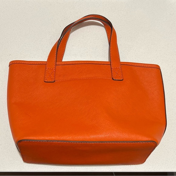 Small Orange Michael Kors Handbag - Picture 2 of 3